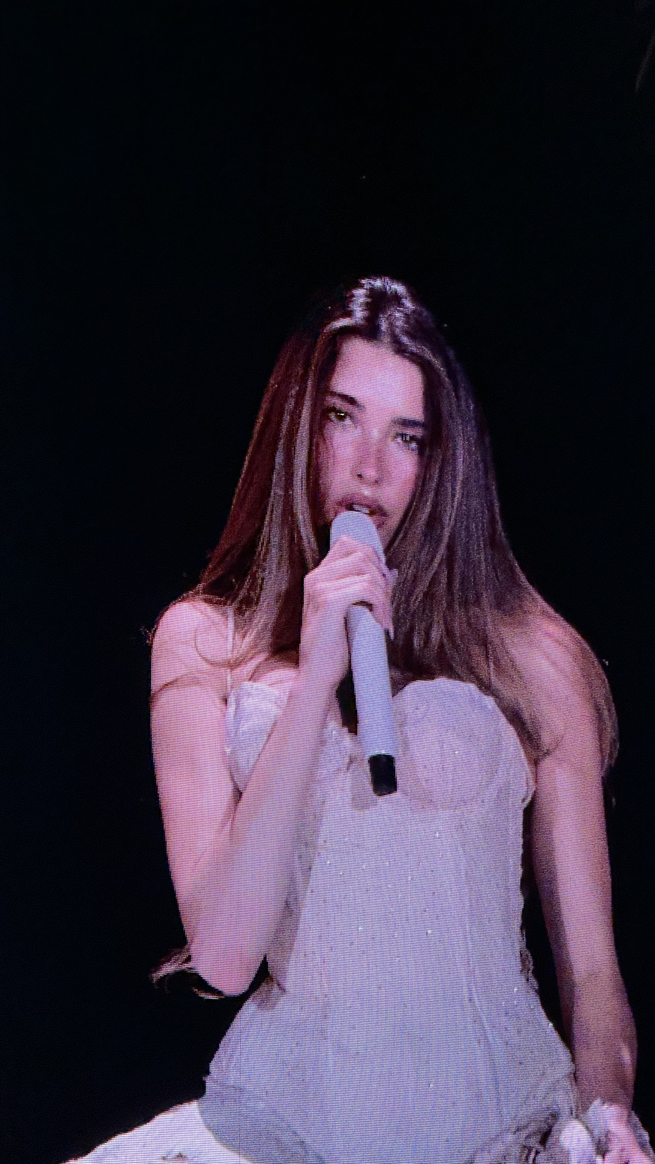 Attending Madison Beer’s Concert in Vienna